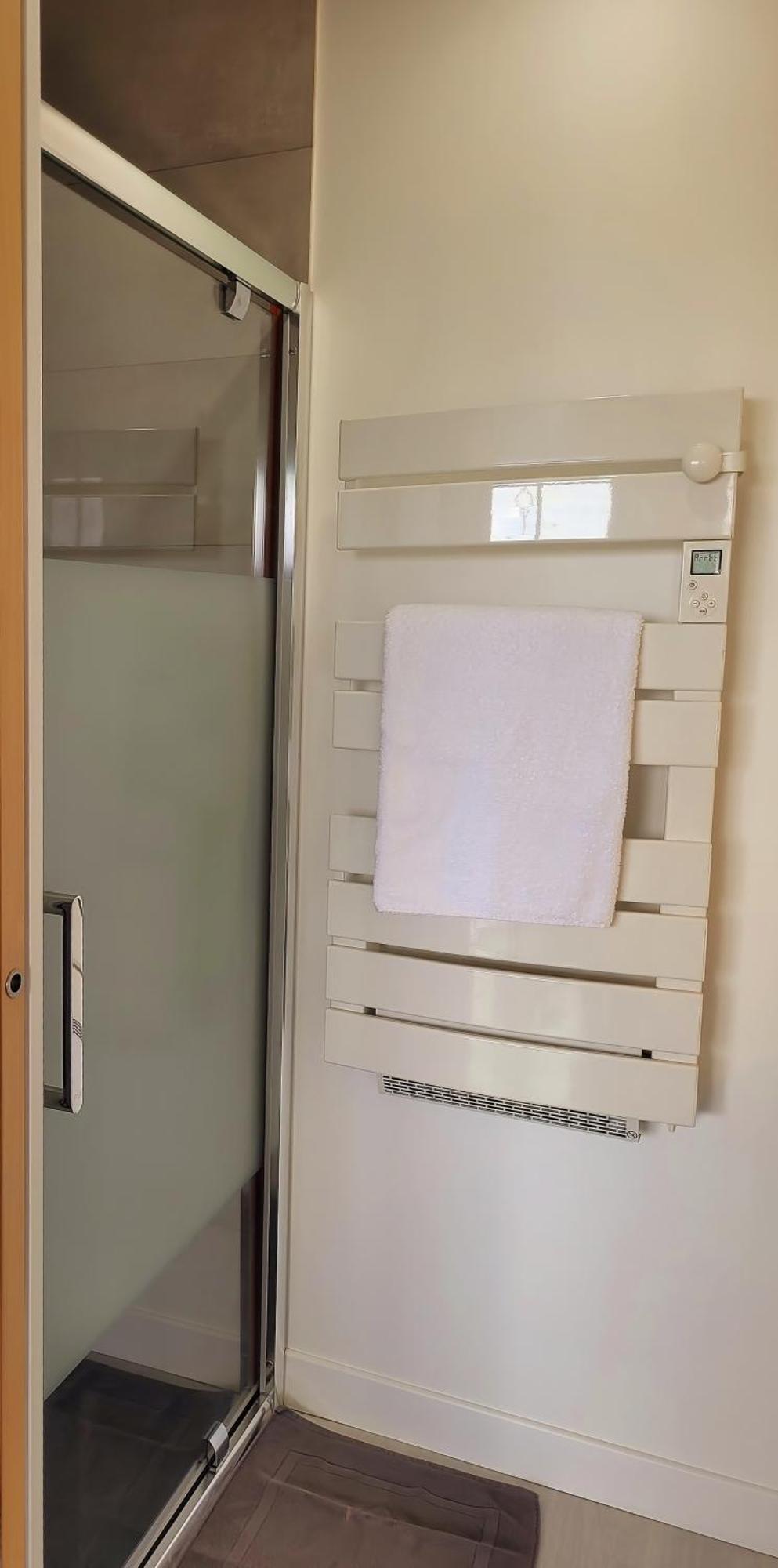 Studio Climatise, Vue Imprenable-Wifi Vence Dış mekan fotoğraf