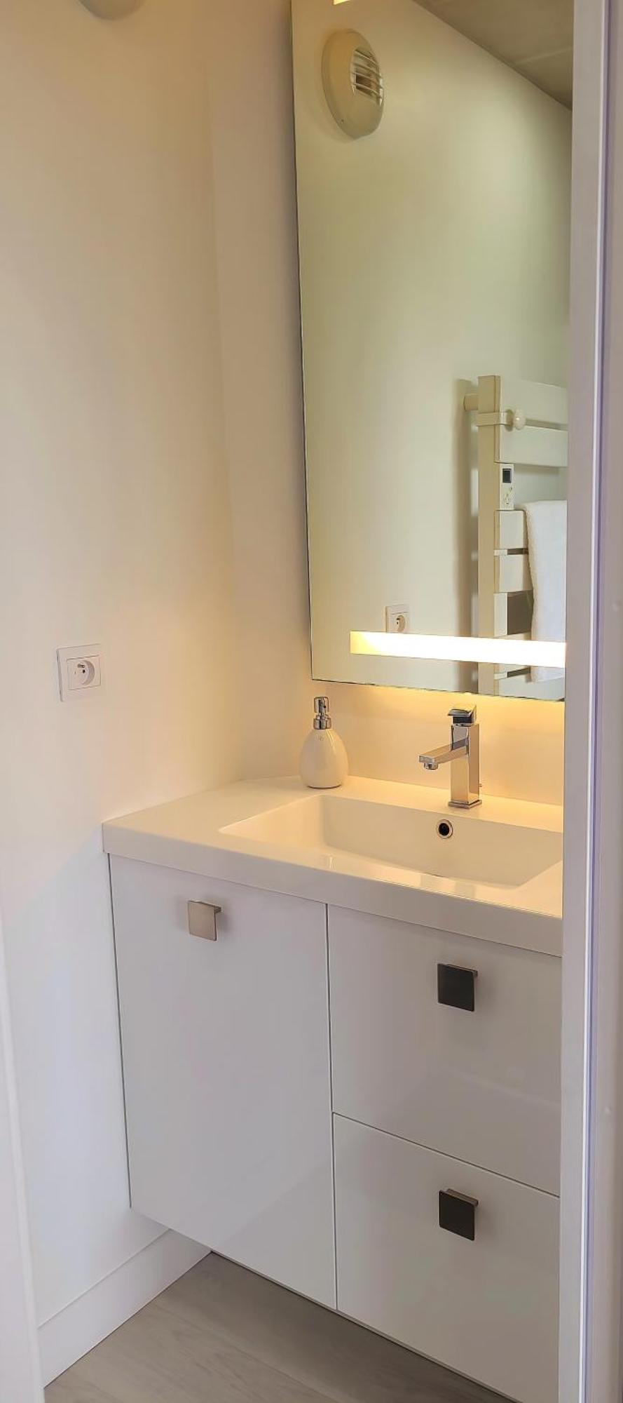 Studio Climatise, Vue Imprenable-Wifi Vence Dış mekan fotoğraf