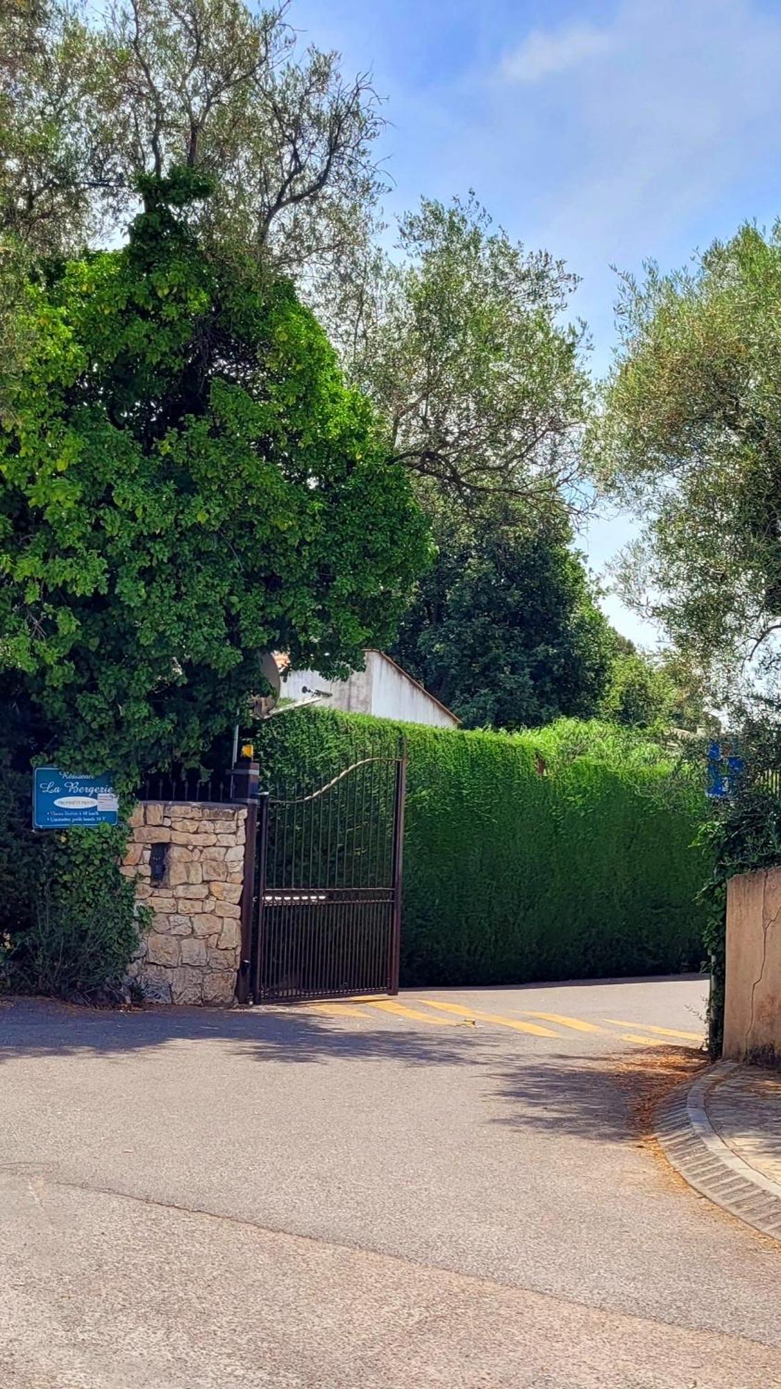 Studio Climatise, Vue Imprenable-Wifi Vence Dış mekan fotoğraf